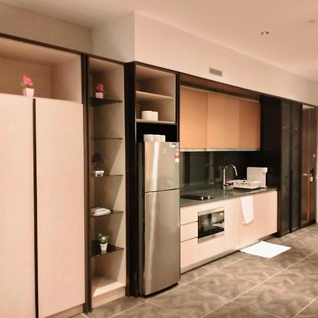 Scarletz Suites Klcc By Luxe Suites كوالالمبور المظهر الخارجي الصورة