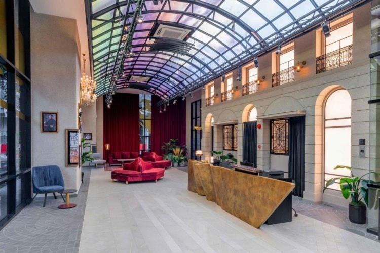 Scarletz Suites Klcc By Luxe Suites كوالالمبور المظهر الخارجي الصورة